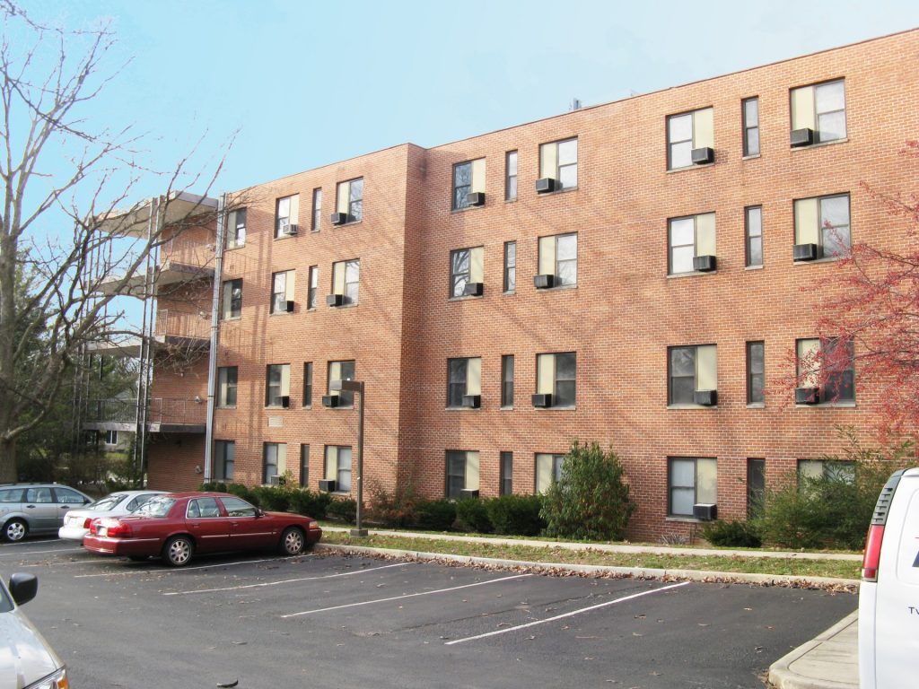 Homewood Williamsport Independent Living Apt_IL exterior Before_editsky (NXPowerLite